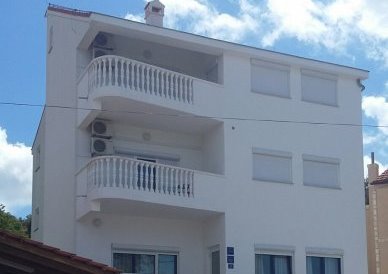 Spacious apartment in Croatia in traditional style for sale.