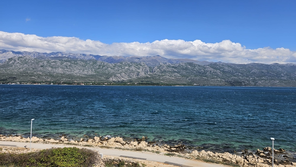 Buy seafront property in Croatia - Panorama Scouting A2382 near Vinjerac, Zadar region.