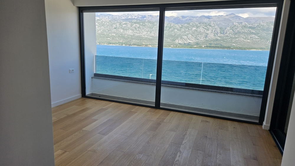 Living area with a fantastic view of the sea and the Velebit mountains.