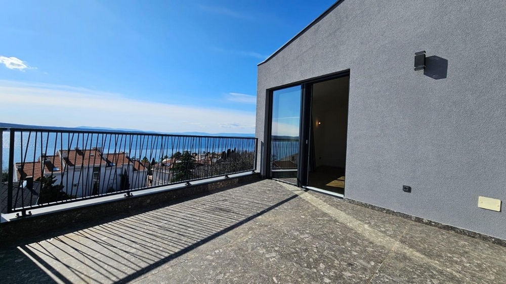 Buy a penthouse in Croatia - Panorama Scouting A2816 (Crikvenica).