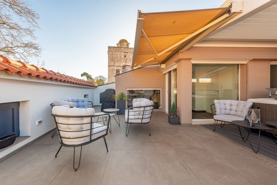 Roof terrace of property A2950.