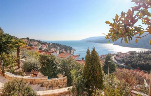 Fantastic view of Rabac in Istria - Panorama Scouting