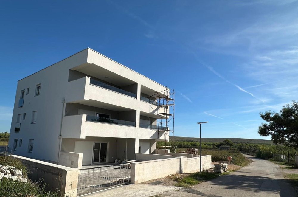 Modern new apartments with sea views panoramic scouting