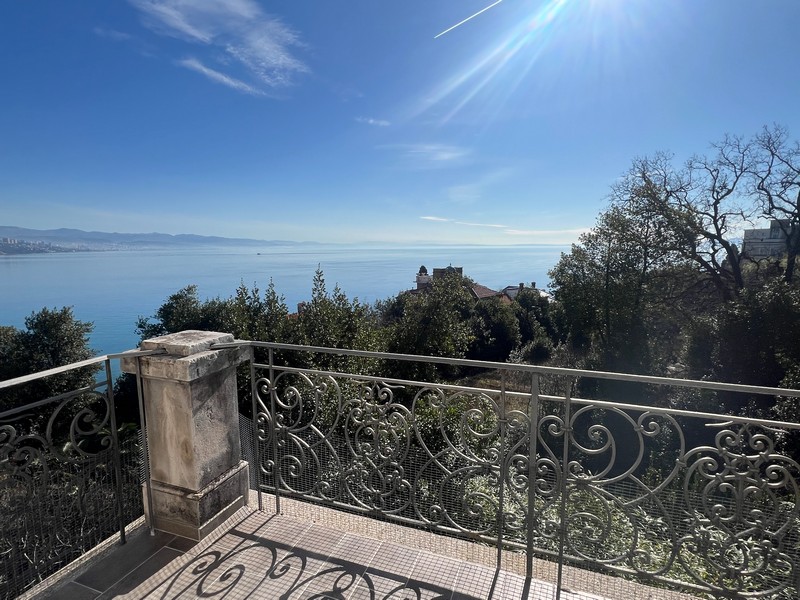 Sea view of property A3383, an apartment for sale in Croatia in Opatija.