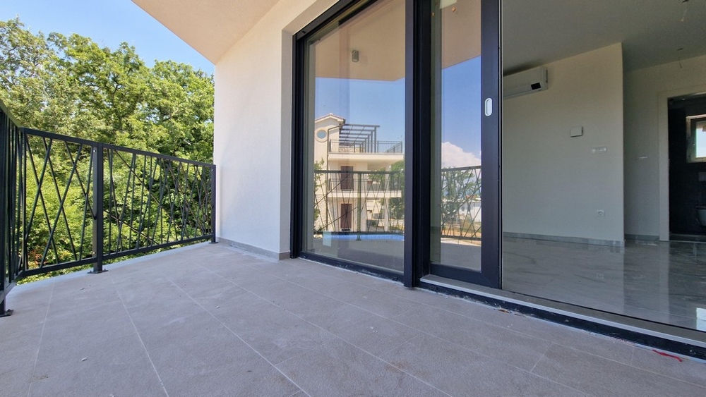 Terrace of the new building in which the apartment on Krk is for sale.