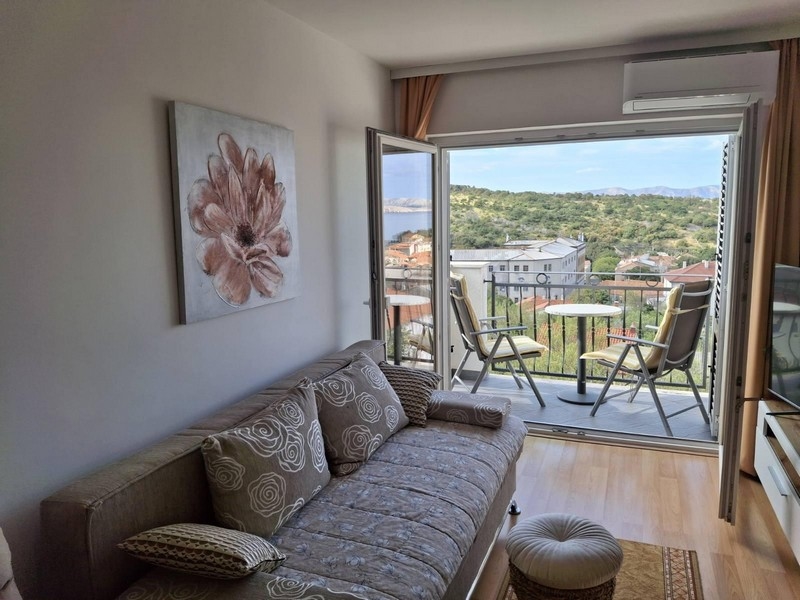 Furnished apartment with balcony in Croatia - Panorama Scouting.