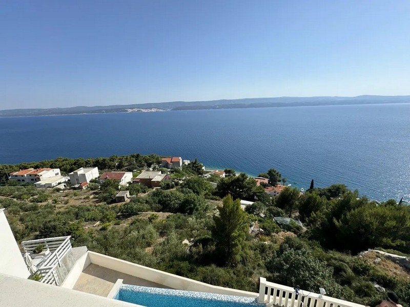 Buy an apartment - with sea view - in Croatia.