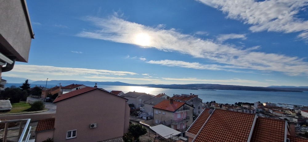 Buy an apartment - property A3510 with sea views in Croatia.