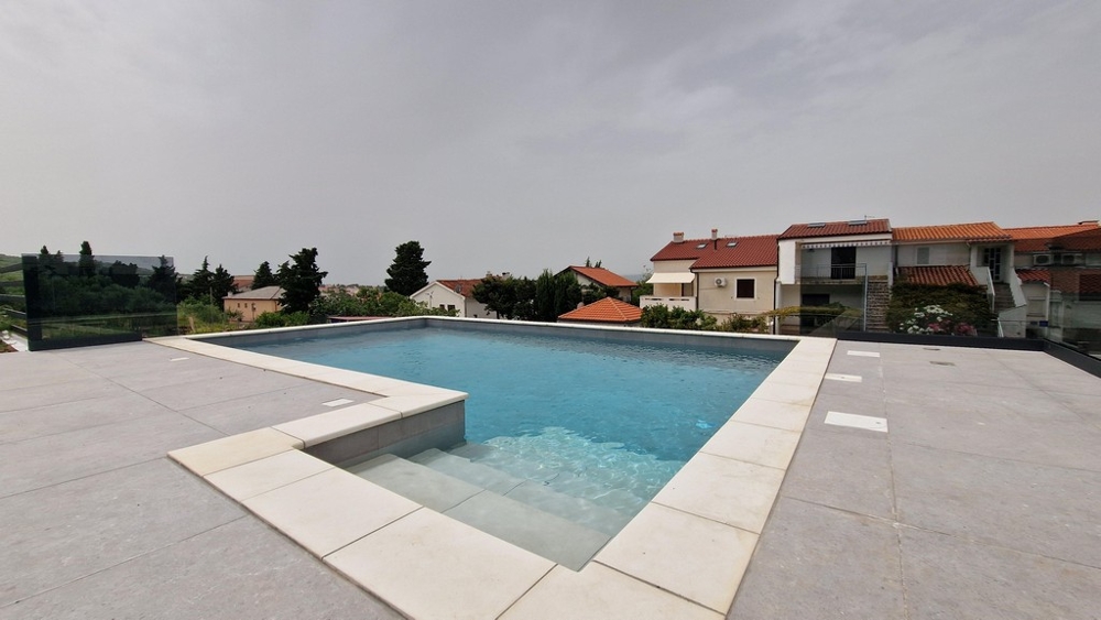 Apartment with swimming pool on the island of Krk for purchase - panorama scouting.