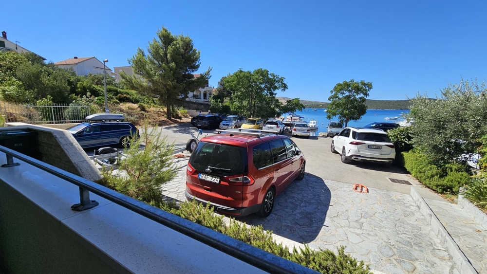 Buy property by the sea in Croatia - Panorama Scouting A3712.