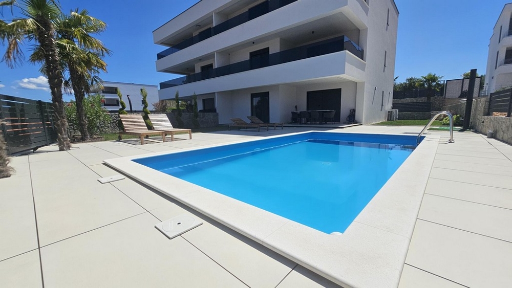 Buy an apartment with private pool Croatia - panorama scouting.