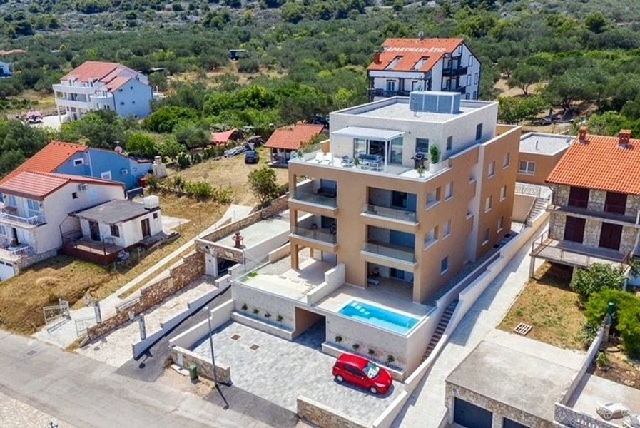 Buy apartment with pool in Croatia - Panorama Scouting A3752.