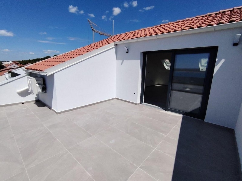 Roof terrace of the A3755 property in Dramalj, Crikvenica - Panorama Scouting.