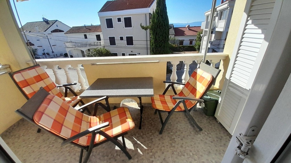 Covered balcony of property A3763 in Croatia - Panorama Scouting.