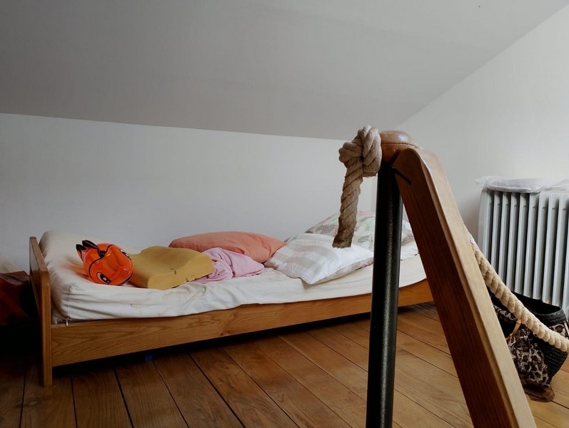 Gallery with sleeping area