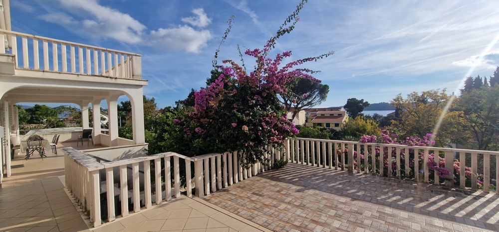 View of the sea from the terrace of property A3813