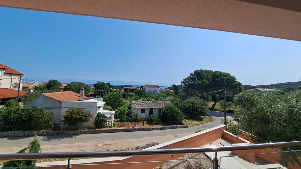 Buy an apartment on Ugljan in Croatia - Panorama Scouting A3846.