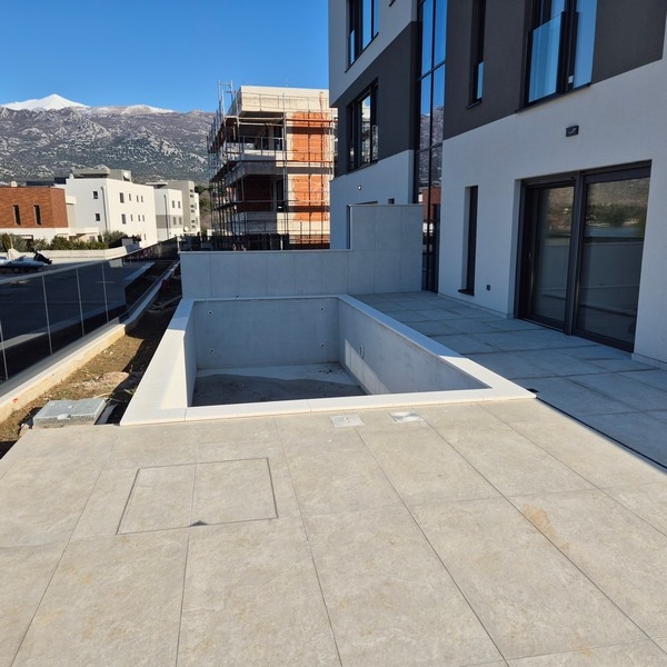 Pool of apartment A3848, which is for sale in Dalmatia.