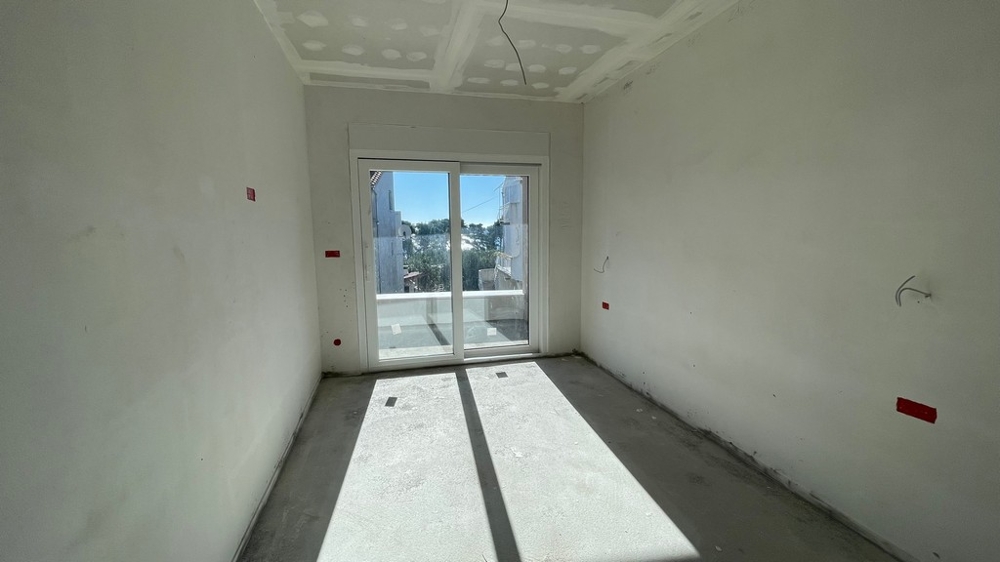 Bedroom with terrace access