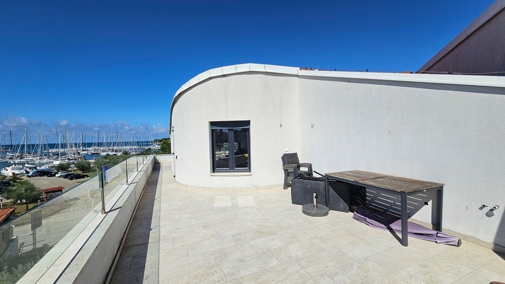 Roof terrace of apartment A3863 in Novigrad, Istria.