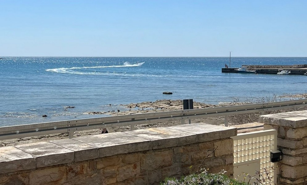 Buy an apartment right by the sea in Istria.