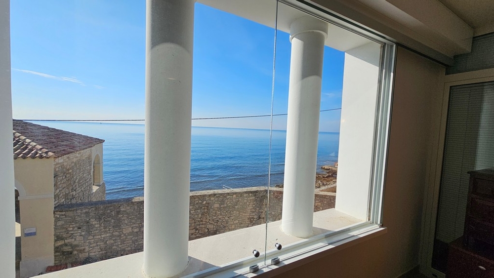 Buy an apartment by the sea in Novigrad, Istria - Panorama Scouting A3867.
