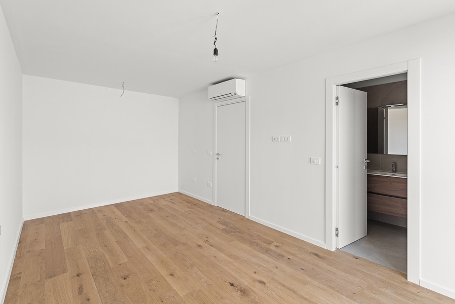 Bedroom with bathroom en suite Novigrad