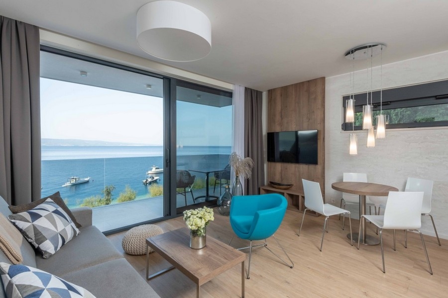 Apartment on the 1st row to the sea in Omis, Croatia for sale.