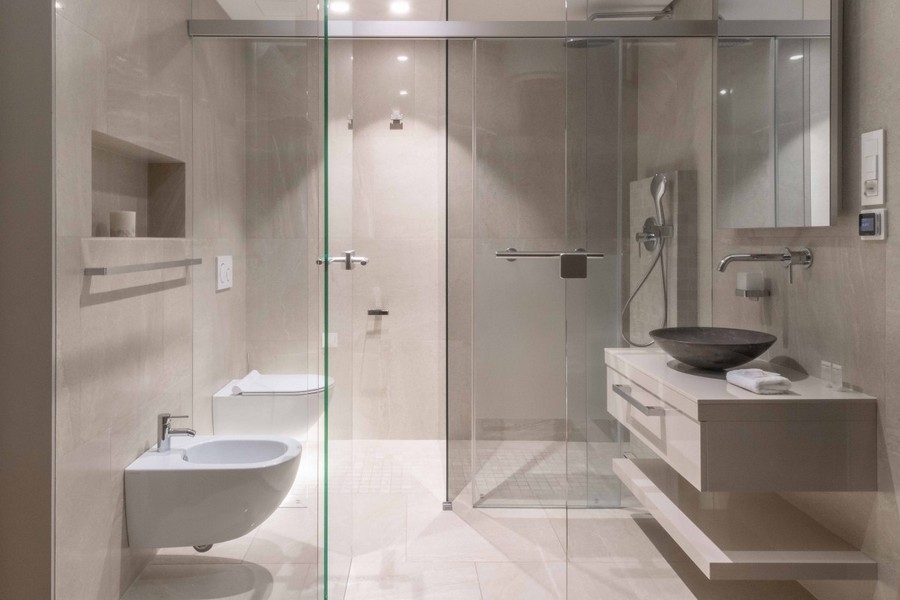 The second - ultra-modern - bathroom of property A3887.