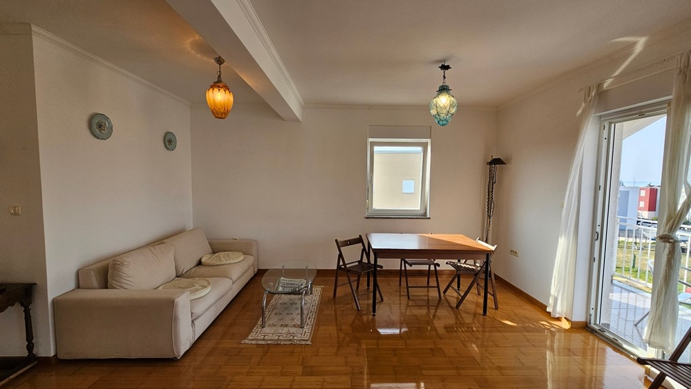 Bright living area with an open space concept - apartment A3893