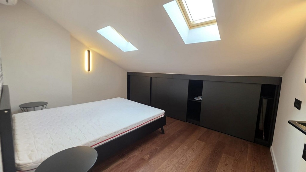 Hallway with access to the rooms