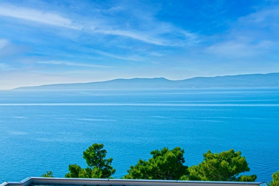 Apartment with impressive sea views in Croatia for sale.