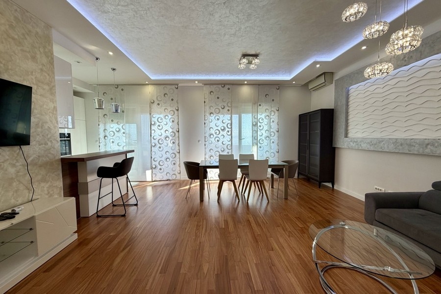 Buy a spacious apartment in Split, Dalmatia.