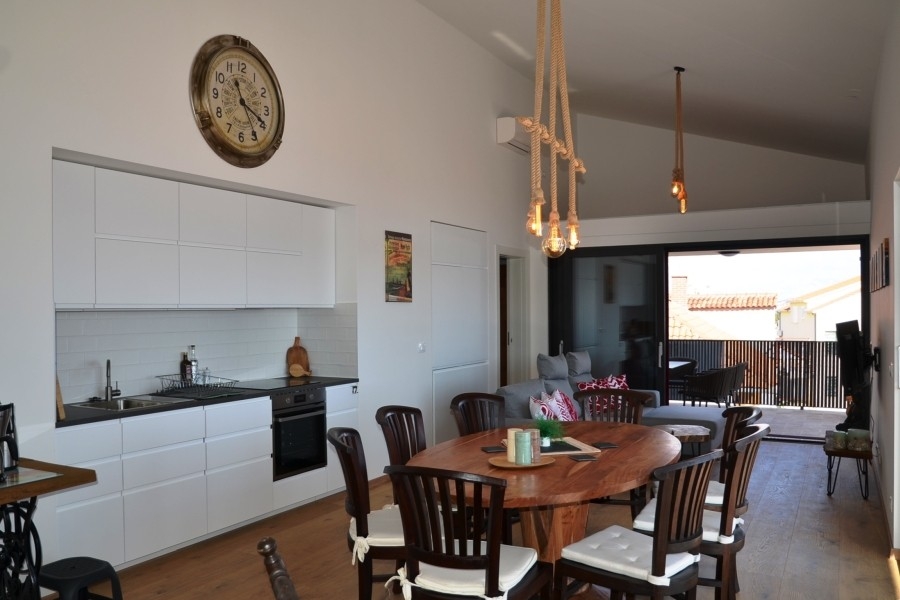 Modernly furnished living area of ​​property A3930 in Croatia.