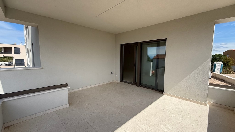 Covered terrace with access to the living area
