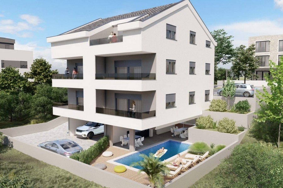 Residential building with pool and garden in Croatia