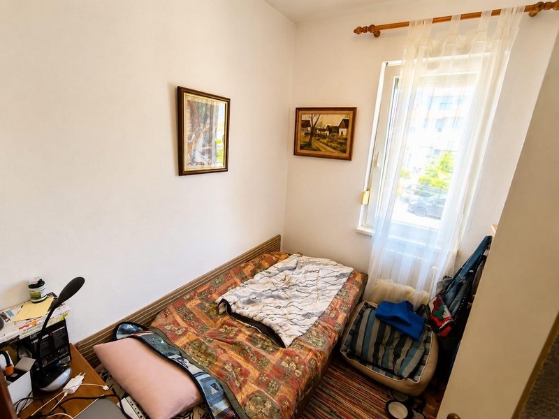 Small bedroom in an apartment