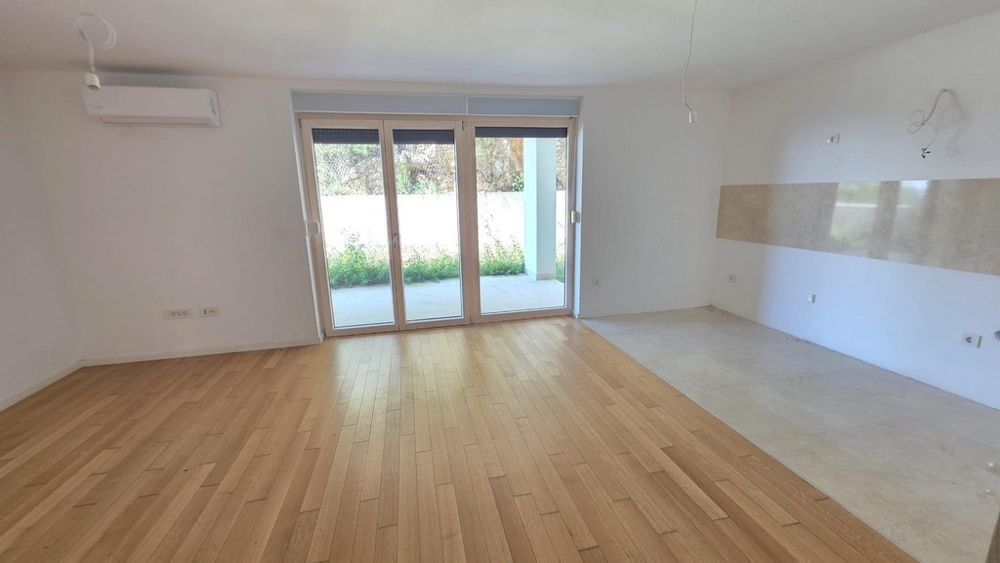 Bright living area with terrace