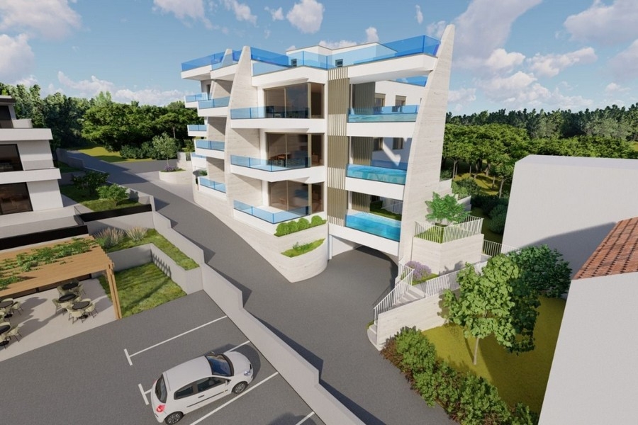 Apartment house with garden and outdoor area
