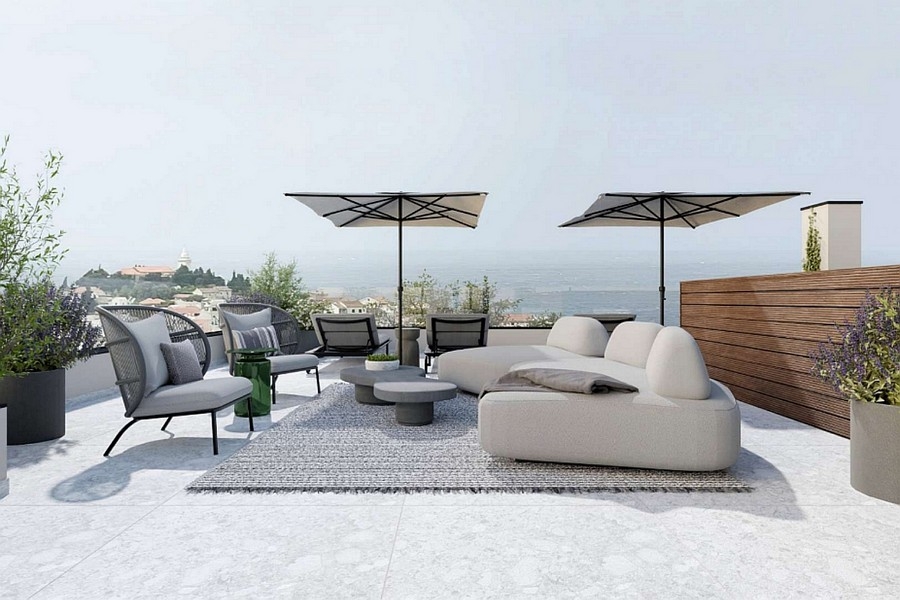 Sun terrace with sea views in Primosten