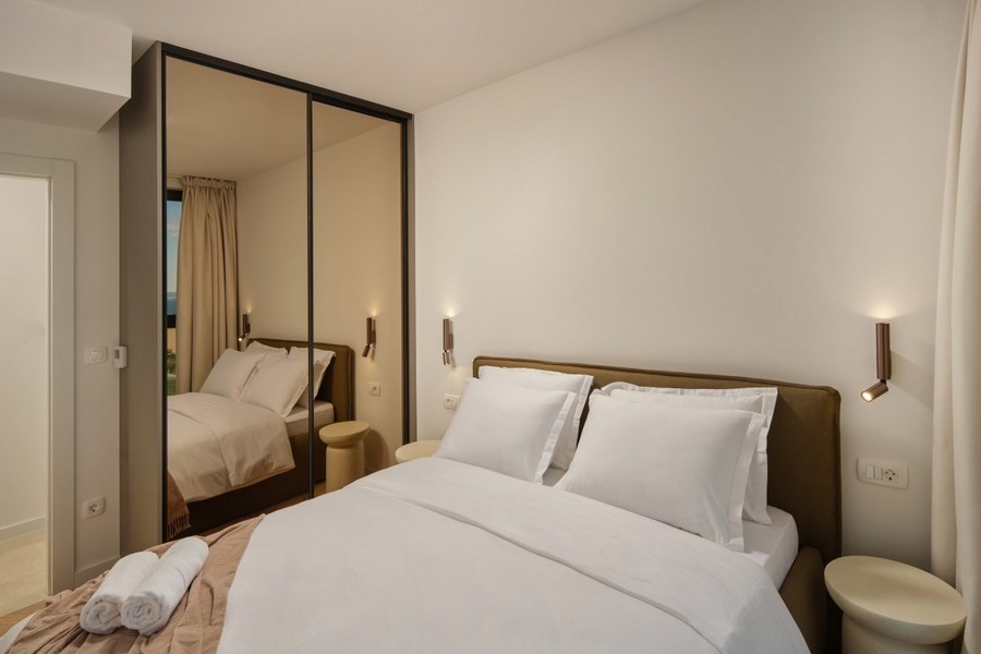 Bedroom with built-in wardrobe