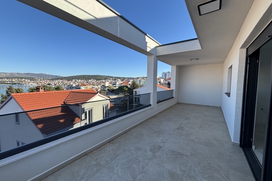 Terrace with sea view in Croatia