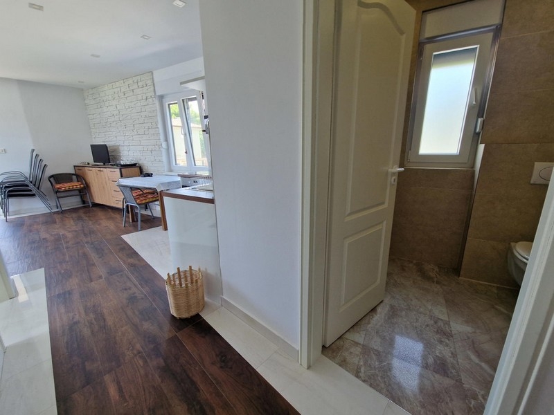 Hallway with a view of the living area of ​​the apartment in Croatia