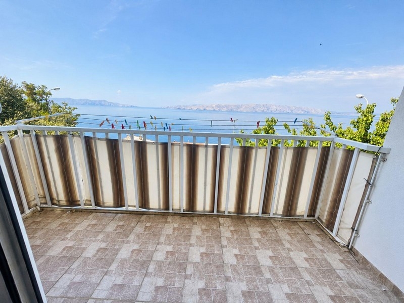 Balcony with sea view
