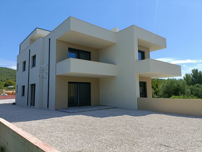 New building with terraces and access