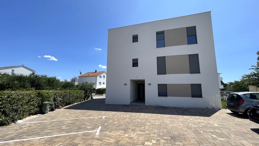 Residential building with access and parking space in Croatia
