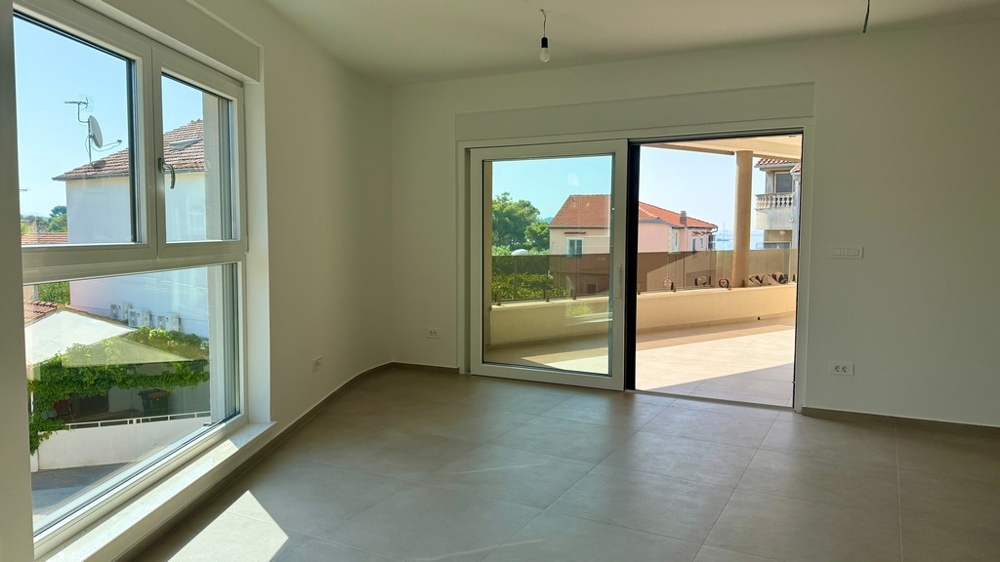 Living room with access to the terrace in Vodice