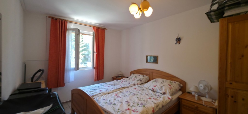 Second bedroom with wooden furniture, apartment A4103 in Crikvenica