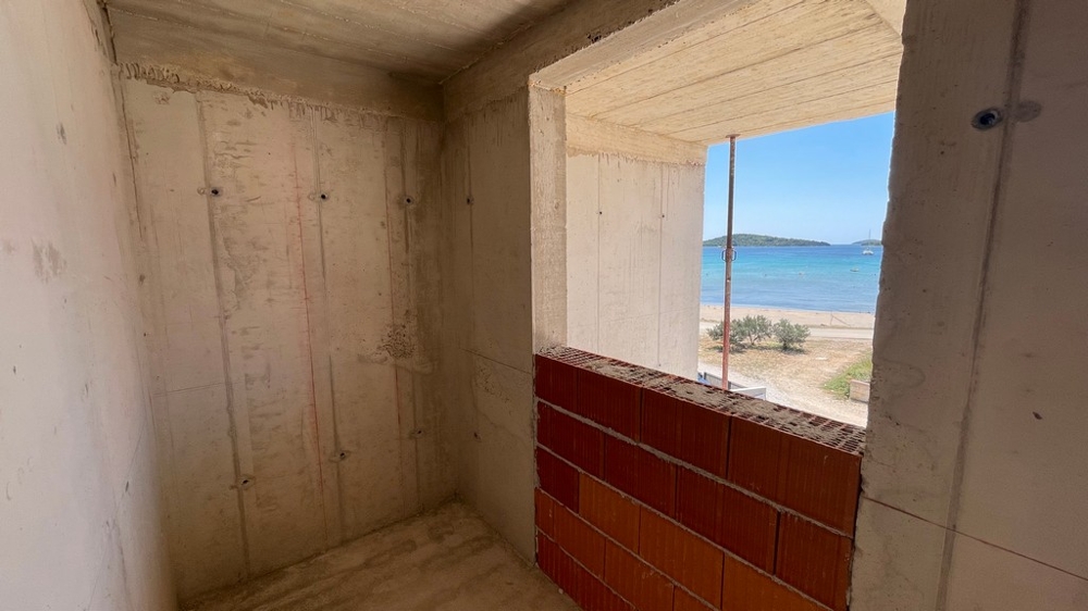 Window opening overlooking the sea