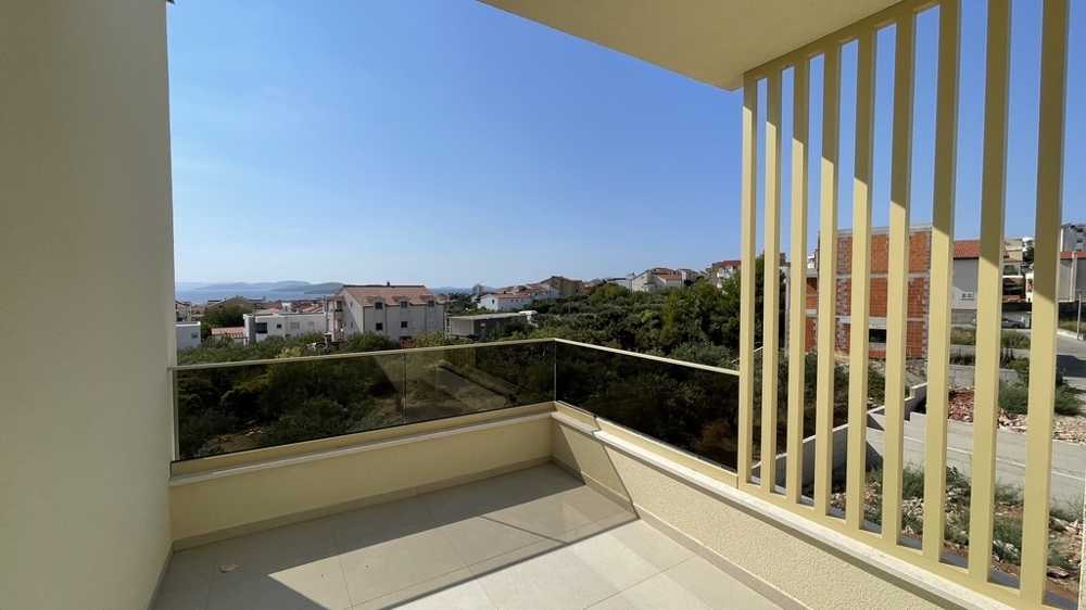 Residential house with terraces in Vodice, side view